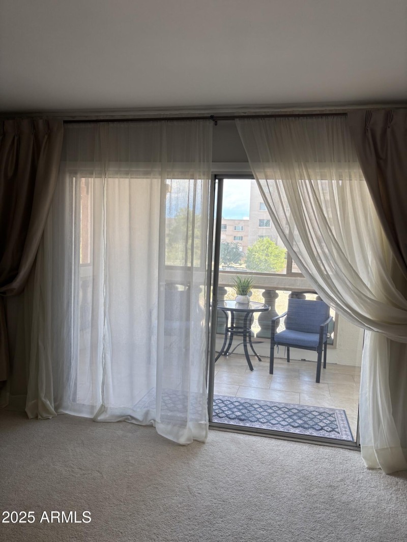 F1F26C97-416D-4CD7-926E-AD424D6388D1