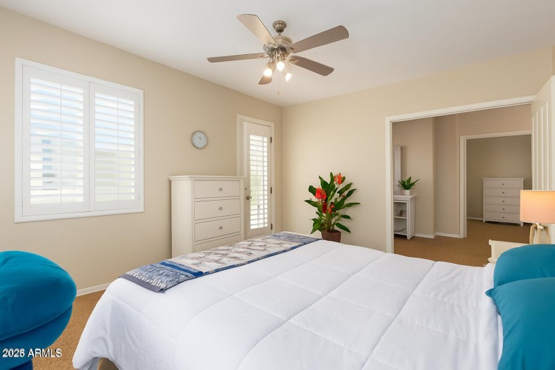 7039 W KATHARINE Way