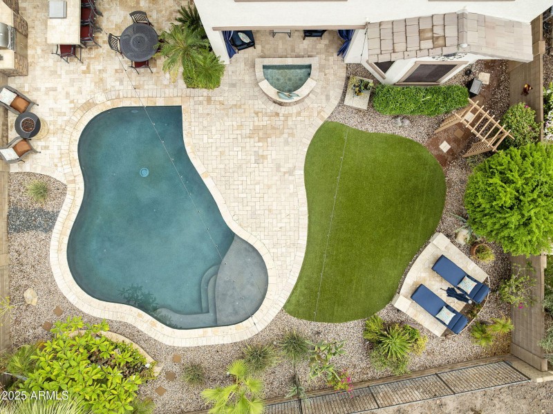 15-web-or-mls-DJI_0234