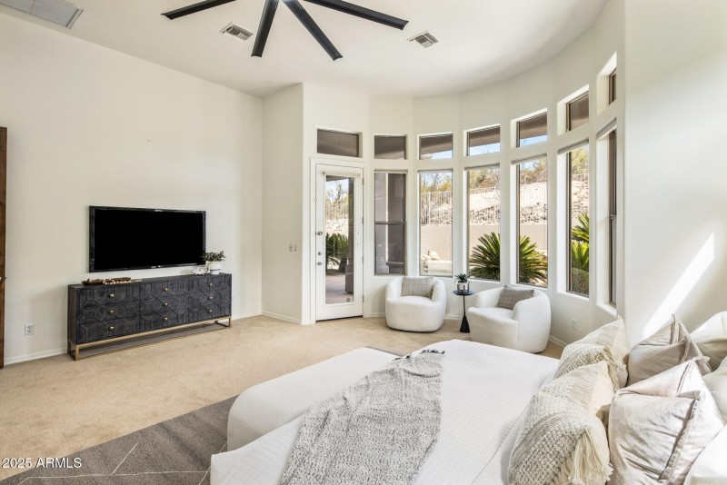 Privacy and Natural Light