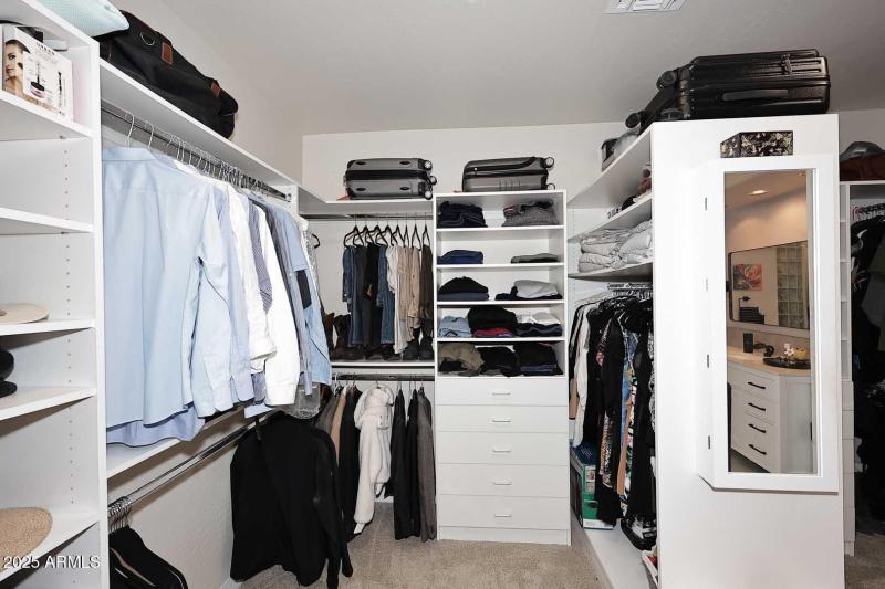 Primary Bedroom-Closet2