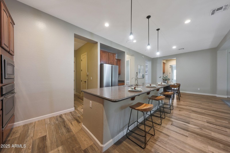 Large island with seating