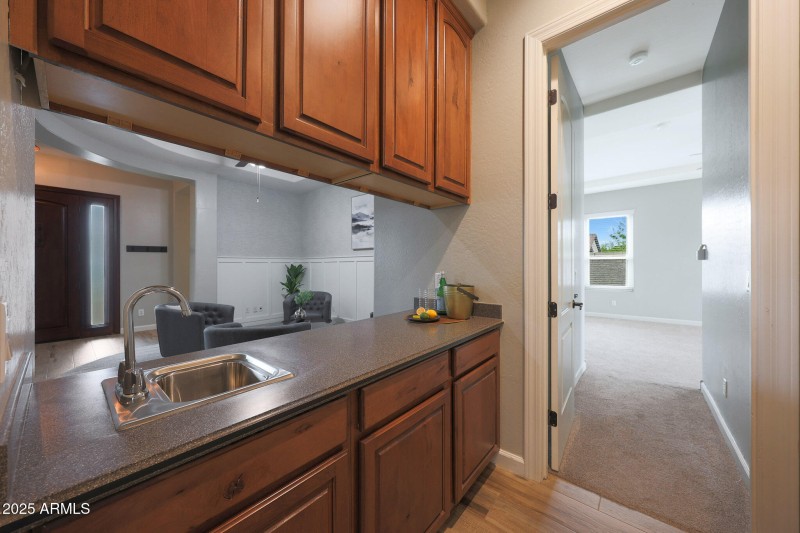 Flex space and bar area