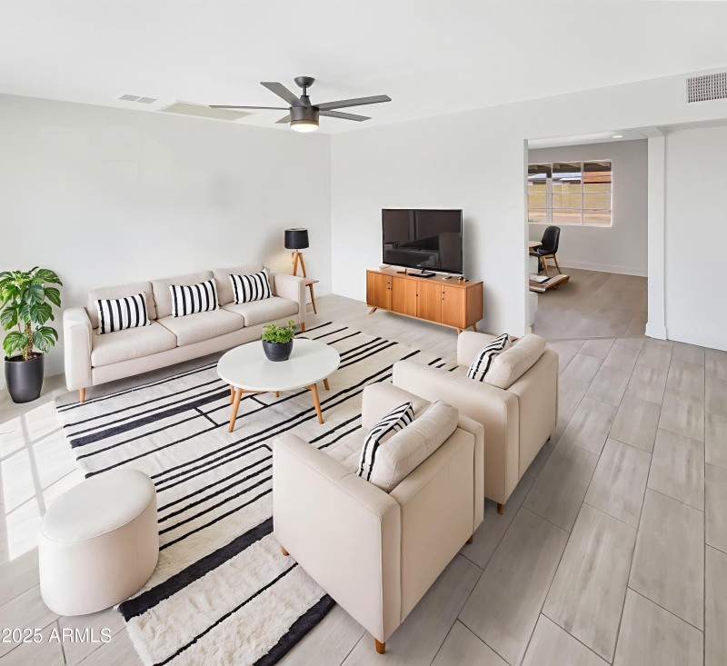 69207836-l9Bt3wpc1fY