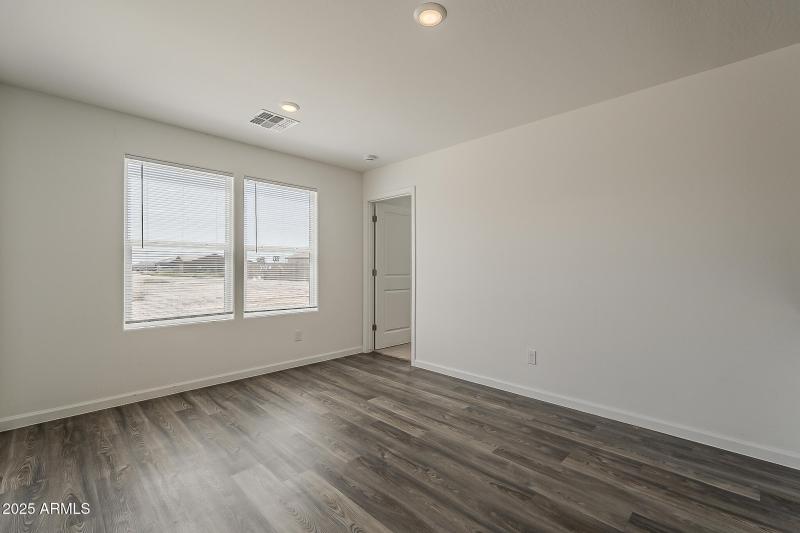 16-print-Carousel-16