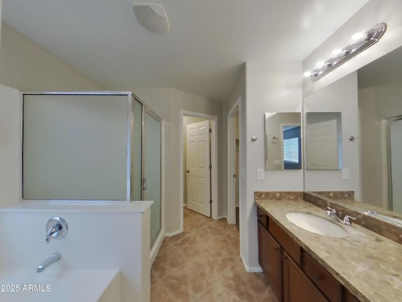 10_pc_Ah1SaQwzlq_tiSUQSYuq5_layout_1