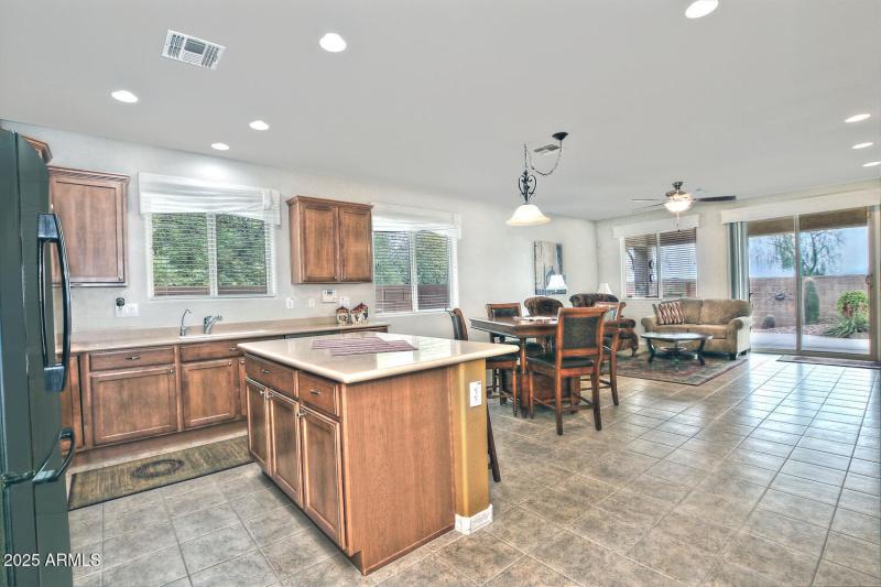 6808 W Mockingbird Wy Florence-large-006