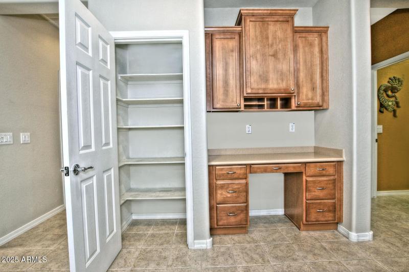 6808 W Mockingbird Wy Florence-large-012