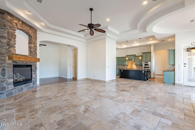 28-web-or-mls-Hombre-4