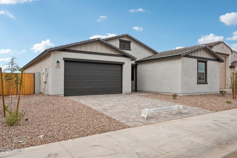 4-web-or-mls-W Brown St-S1909-004