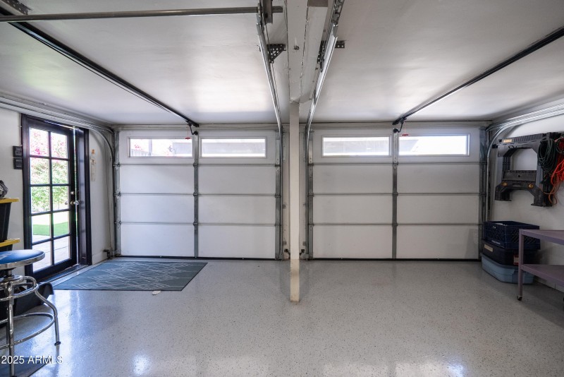 Heated & Cooled Garage