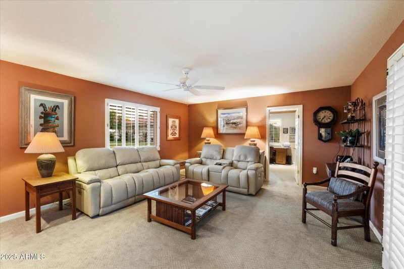 Perfect for a den, bedroom or game room