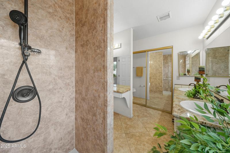 Interior - 4064 S Comanche Dr-15