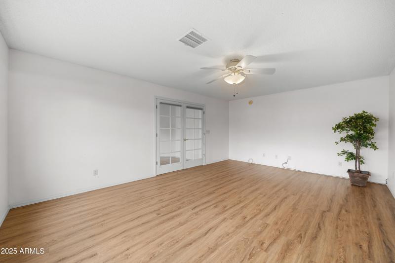 Interior - 4064 S Comanche Dr-19