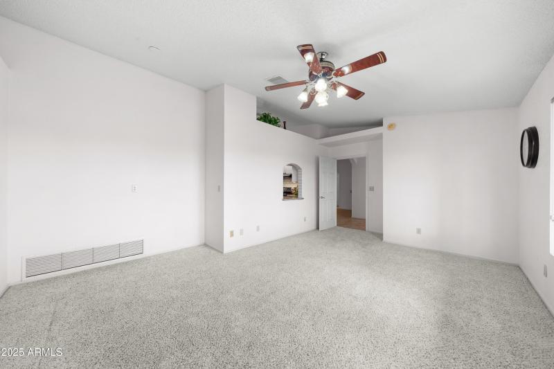 Interior - 4064 S Comanche Dr-24