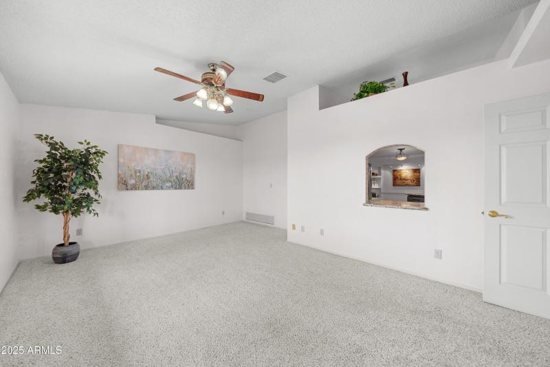 Interior - 4064 S Comanche Dr-25