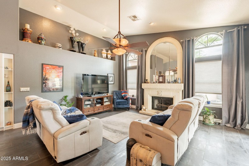 31-web-or-mls-Tasman-31