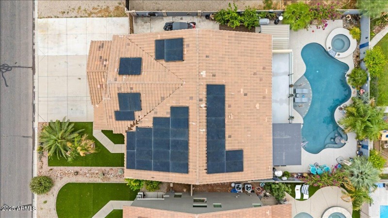 11-DJI_20250918110530_0022_D