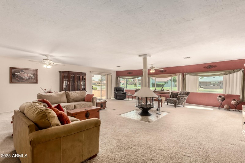 18 - Leisure World 624