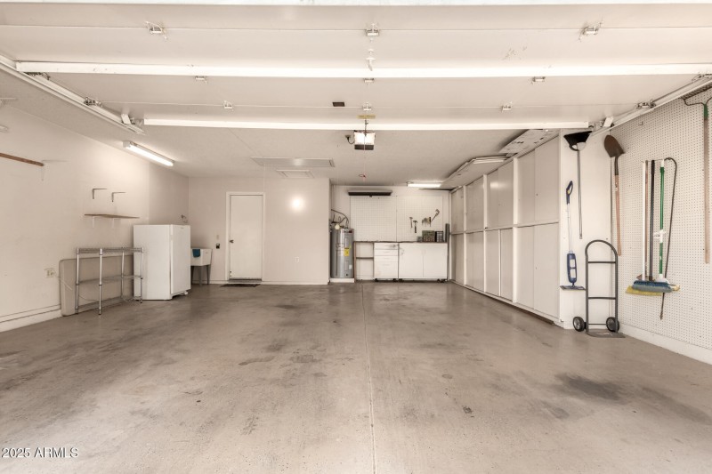 37 - Leisure World 624