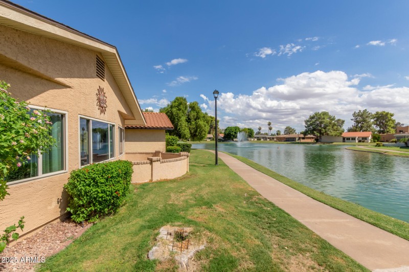 41 - Leisure World 624