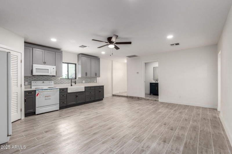 Guest house/ ADU Living area