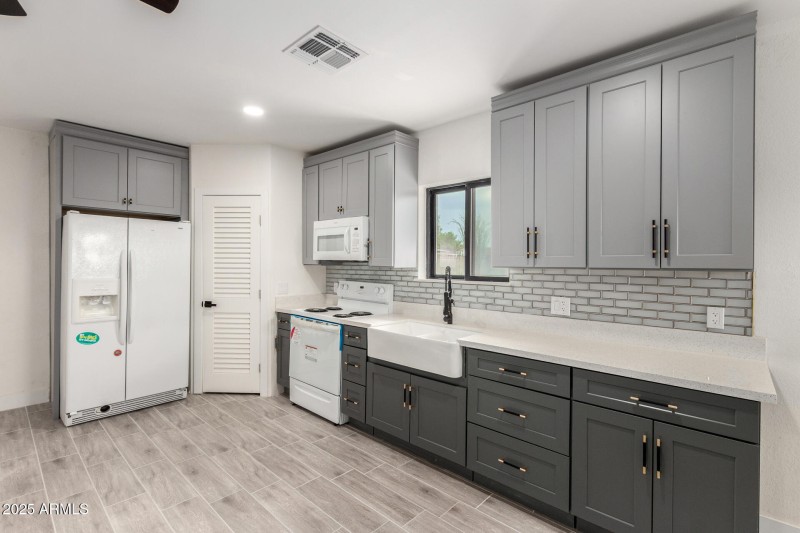 Guest house/ ADU Kitchen