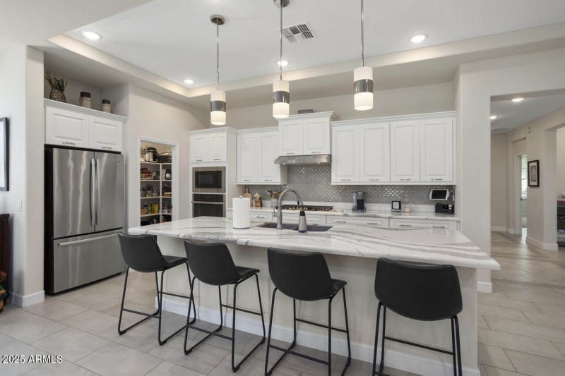 Stylish pendant lighting