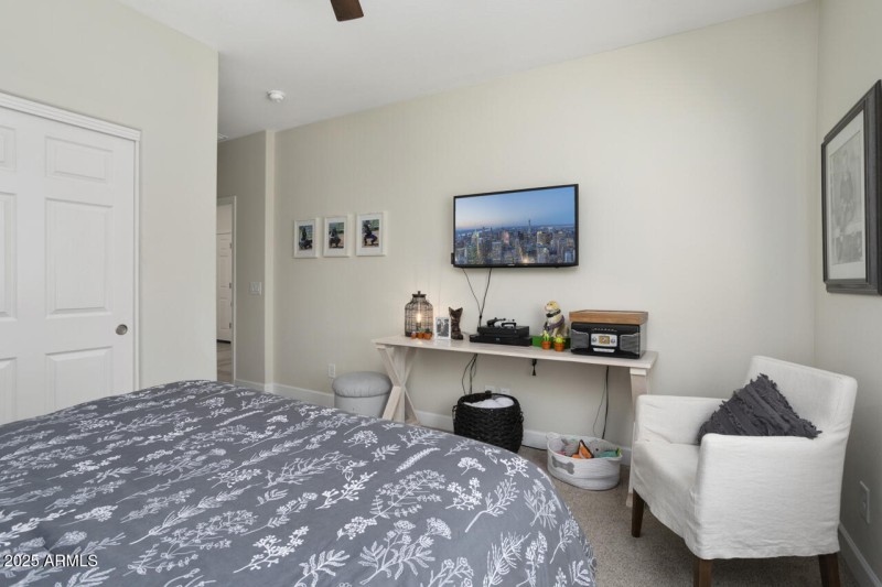 Guest room offers great space