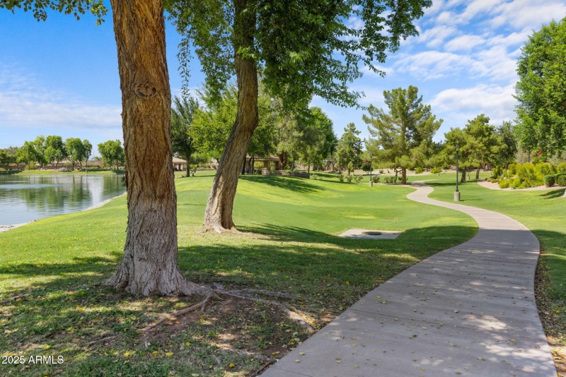 Arden Park Lake Community Walking Path