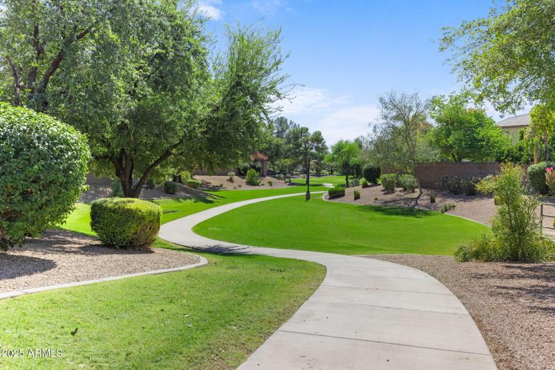 Arden Park Walking Path