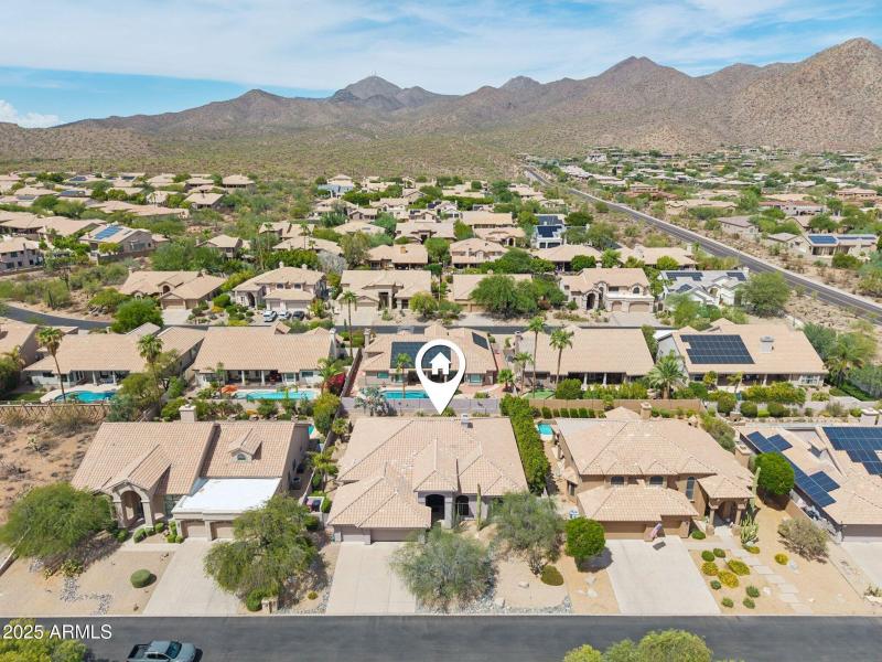 75-web-or-mls-E Altadena Dr-S0209-025