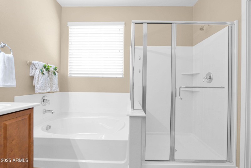 30-web-or-mls-P1303685