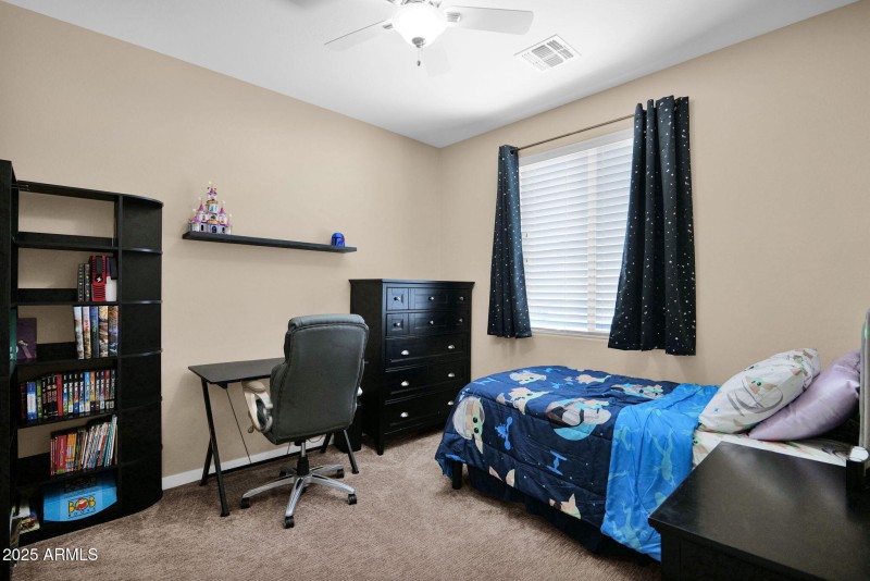 13-web-or-mls-P1303640