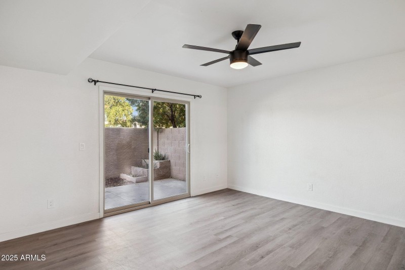 8-web-or-mls-4206-e-agave-rd