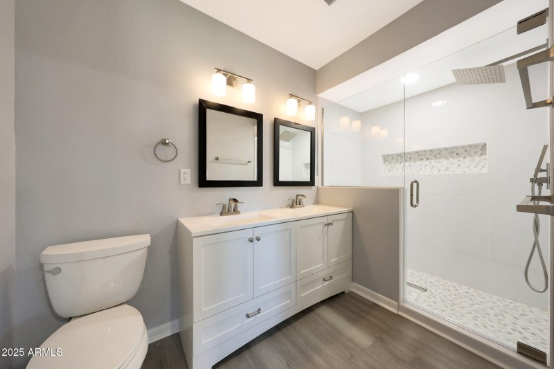 Primary Bathroom!!!