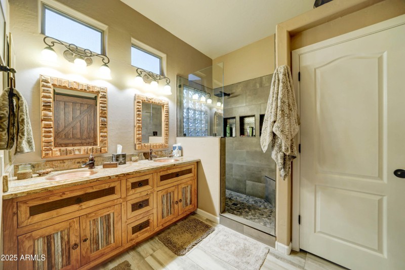 14811 E Shimmering View-22