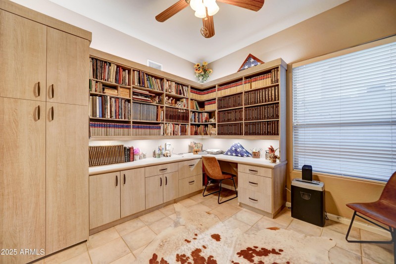 14811 E Shimmering View-26