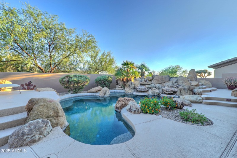 14811 E Shimmering View-32