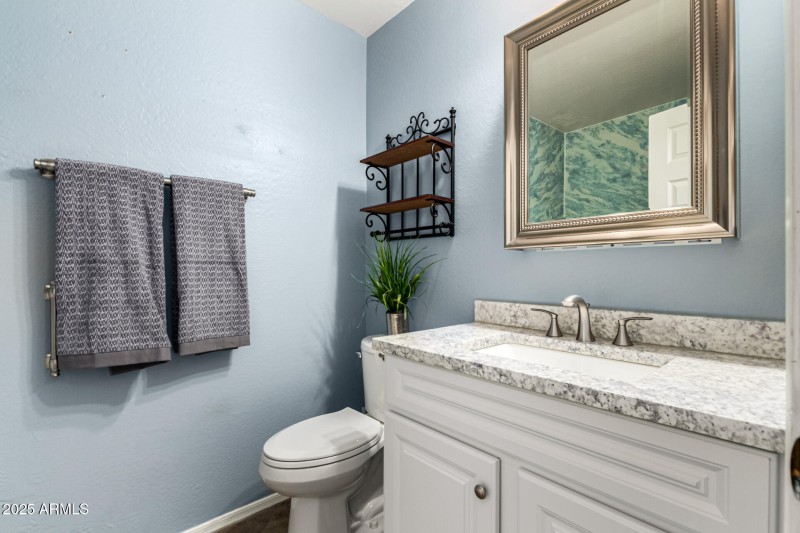 Downstairs Bathroom with Walk In Tub