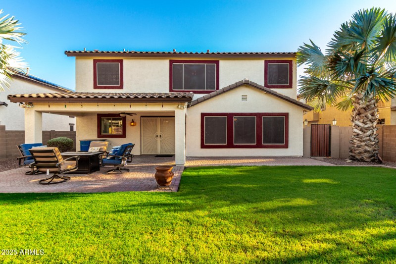 Backyard (real grass)