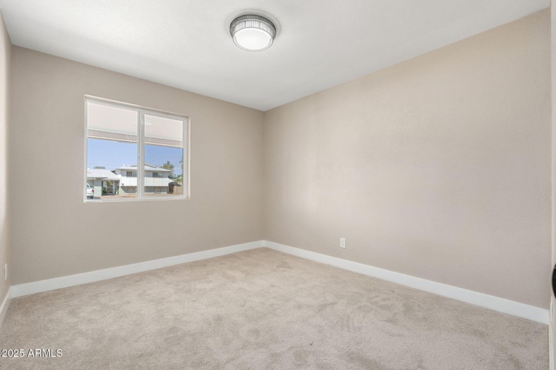 3121 W Hearn Rd - 20