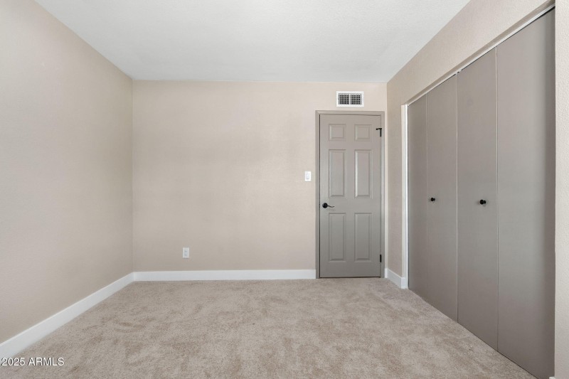 3121 W Hearn Rd - 21