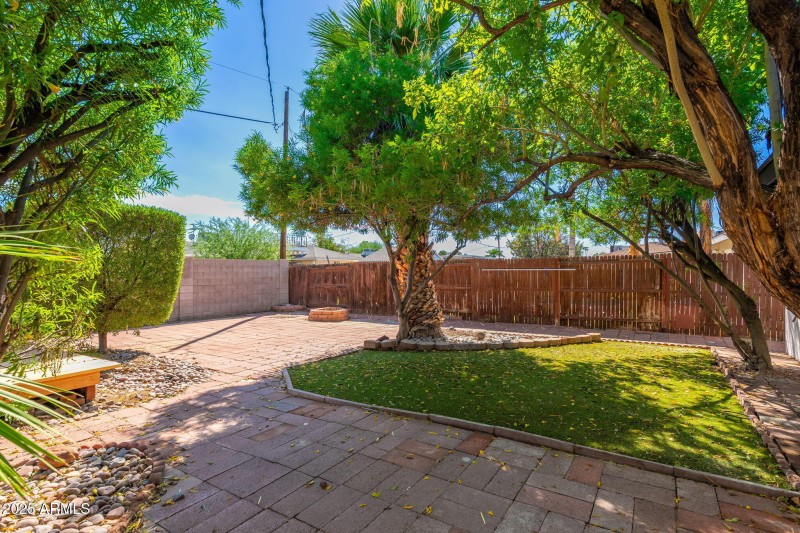 3121 W Hearn Rd - 37