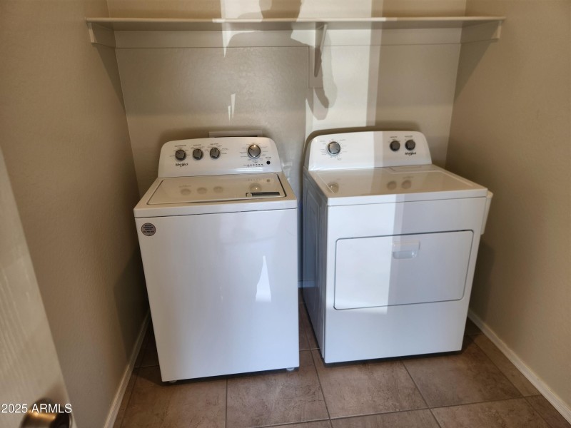 Whirlpool W&D Included