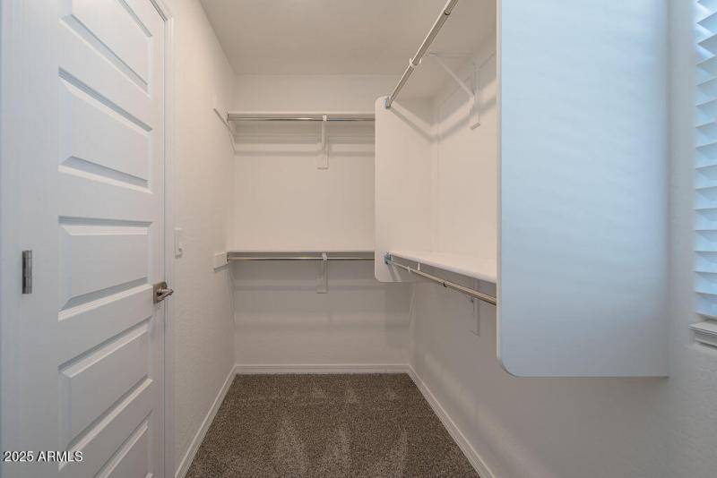 20250919_14118-W-Hackamore-Dr_13