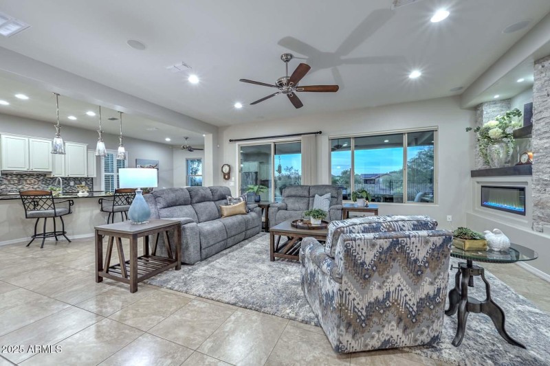 27162 W Behrend DR, Buckeye, AZ 85396