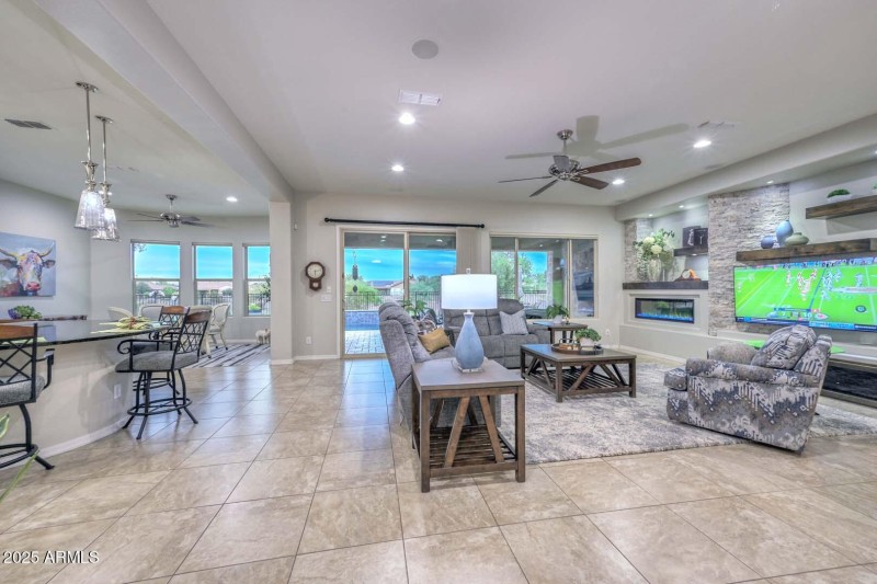 27162 W Behrend DR, Buckeye, AZ 85396