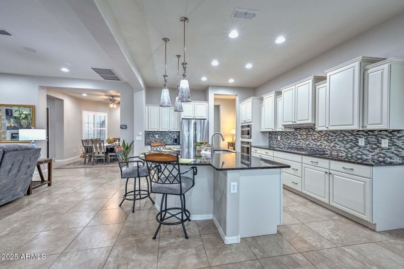 27162 W Behrend DR, Buckeye, AZ 85396