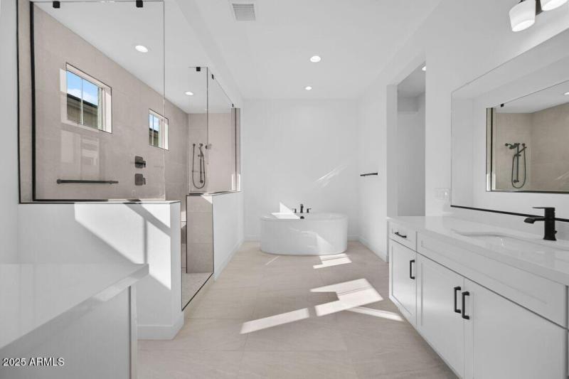 7660 W REMUDA Drive- Ready Now!